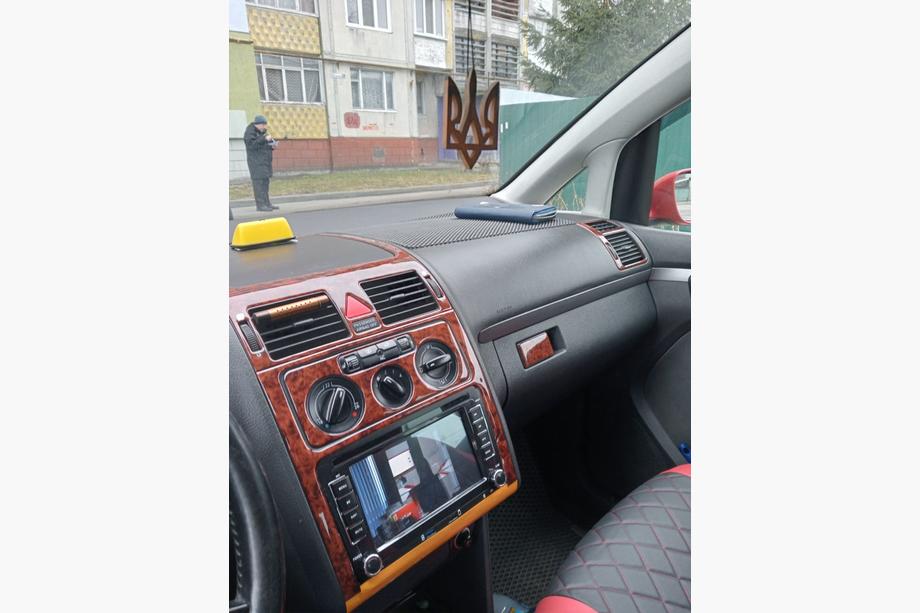 Volkswagen Touran 2003–2010 Instrumentpanelskydd Foto 8