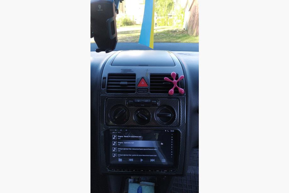 Volkswagen Touran 2003–2010 Instrumentpanelskydd Foto 15