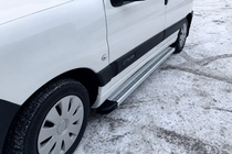 Citroen Berlingo 1996–2008 Sidosteg Maya V2 (2 st, aluminium) foto 1