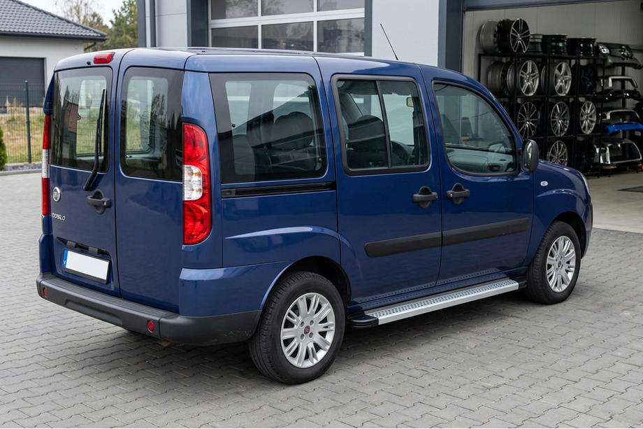 Fiat Doblo I 2005–2010 Sidosteg Maya V2 (2 st, aluminium) Image