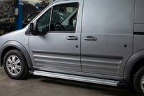 Ford Connect 2010–2013 Sidosteg Maya V2 (2 st, aluminium) foto 1