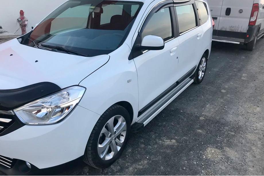Renault Lodgy 2013–2022 Sidosteg Maya V2 (2 st, aluminium) Image