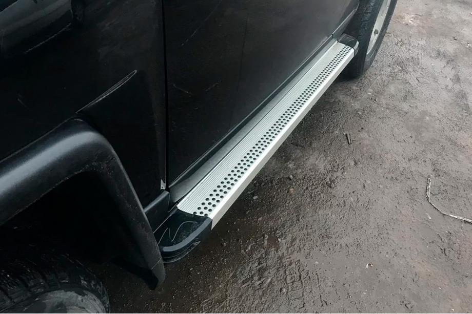 Toyota FJ Cruiser 2006–2022 Sidosteg Maya V2 (2 st, aluminium) Image