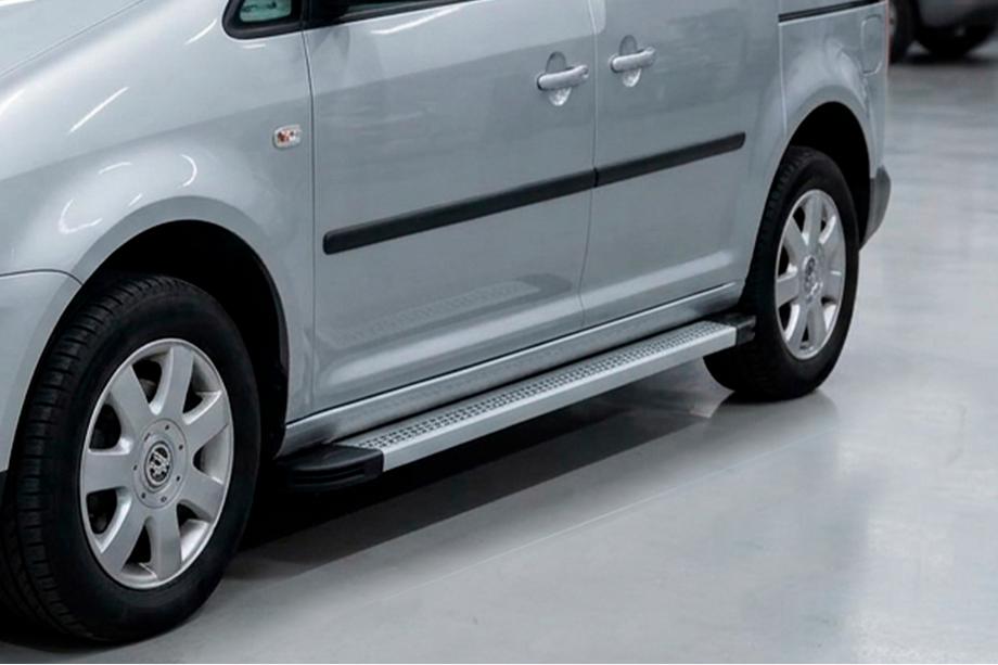 Volkswagen Caddy 2010–2015 Sidosteg Maya V2 (2 st, aluminium) Image