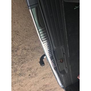 Lastskydd bak stötfångare med bock (Omsa, rostfritt) foto 3