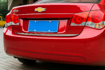 Chevrolet Cruze 2009–2015 Rostfri lastskyddslist för bagageluckans kant HB, Carmos – turkiskt rostfritt stål foto 1