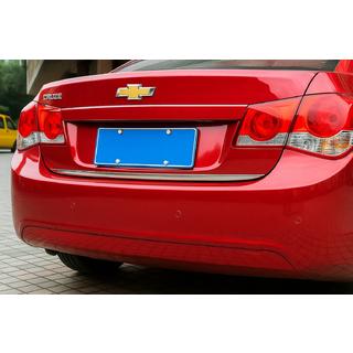 Rostfri lastskyddslist för bagageluckans kant Chevrolet Cruze 2009–2015 foto 1