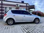 Kia Ceed 2007–2012 Dörrhandtagskåpor (4 st, rostfritt stål) OmsaLine – italienskt rostfritt stål foto 1