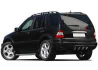 Mercedes ML W163 1997–2005 List ovanför registreringsskylten (rostfritt stål) foto 2