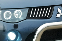 Mitsubishi L200 2006–2015 Grillister för kylargrillen (14 st, rostfritt stål) foto 1