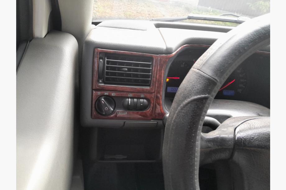 Volkswagen T4 Caravelle/Multivan 1990–2003 Instrumentbrädeinlägg (1999-2003) Foto 9