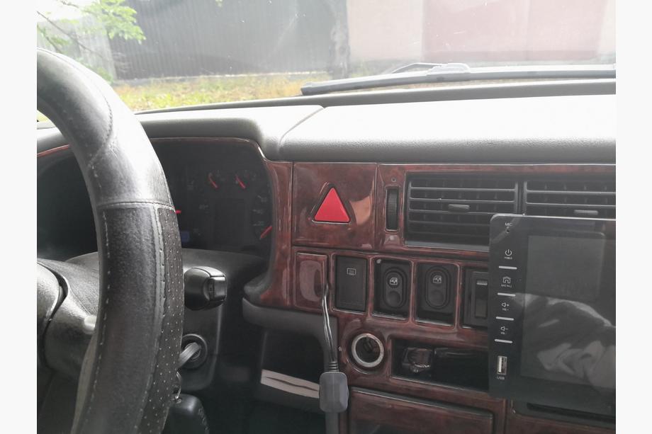 Volkswagen T4 Caravelle/Multivan 1990–2003 Instrumentbrädeinlägg (1999-2003) Foto 7