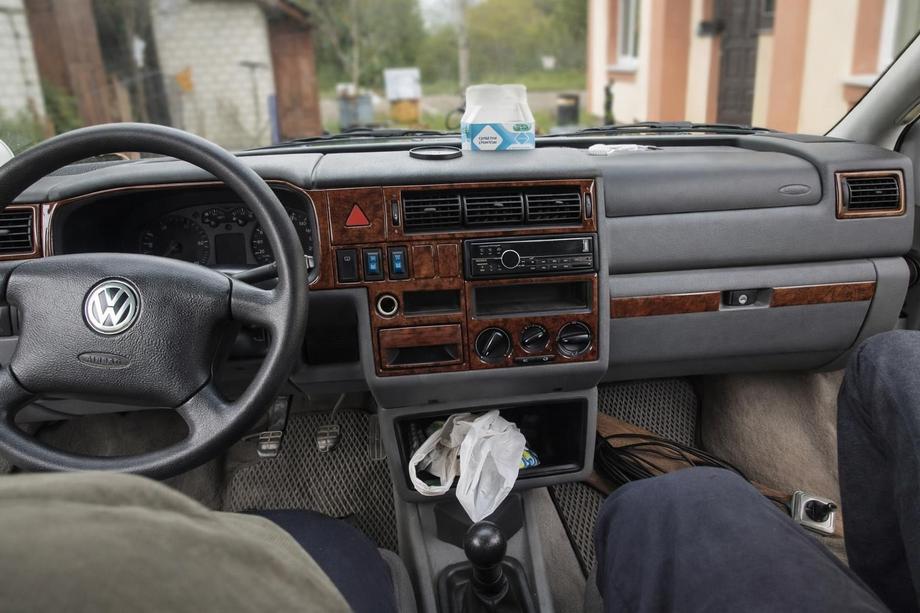 Volkswagen T4 Caravelle/Multivan 1990–2003 Instrumentbrädeinlägg (1999-2003) Foto 2