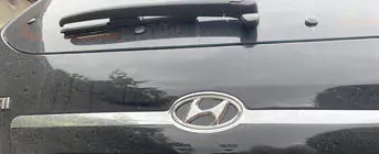 Hyundai Tucson JM 2004– Emblem (självhäftande dekal, 125 mm (65 mm)) foto 2