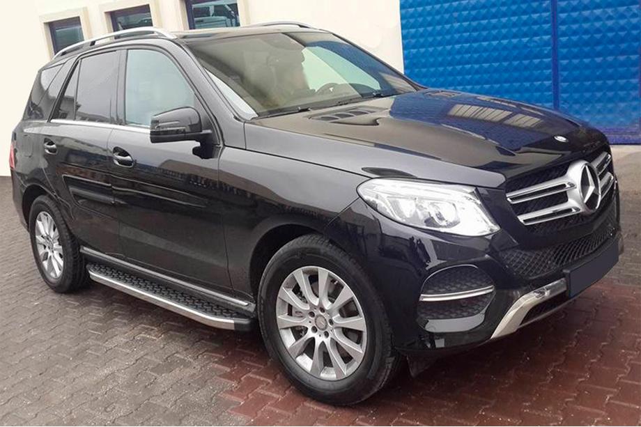Mercedes GLE/ML class W166 2011–2018 Sidosteg BlackLine (2 st, aluminium) Image