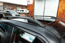 Nissan Juke 2010–2019 Takrails Skyport (svarta) foto 5