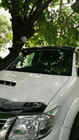 Toyota Hilux 2006–2015 Vindrutesolskydd (med fästen) foto 5