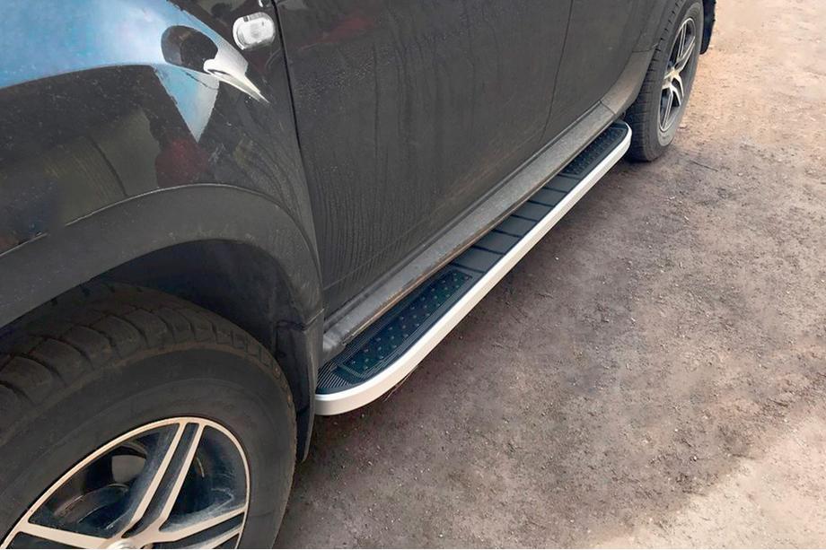 Dacia Duster 2008–2018 Sidosteg Tayga Grey V2 (2 st, aluminium) Image