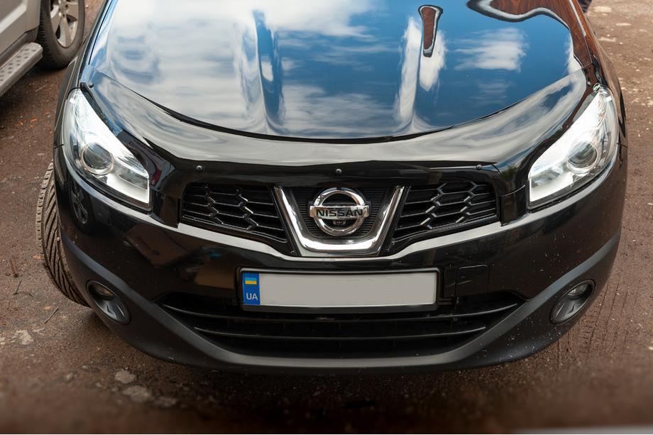 Nissan Qashqai 2010–2014 Huvdeflektor (EuroCap) Image