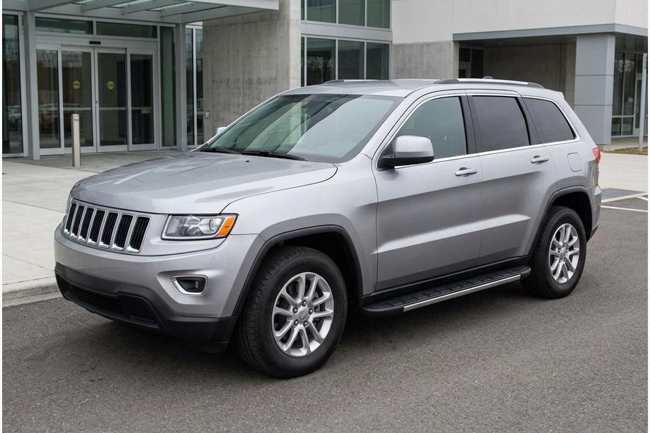 Jeep Grand Cherokee WK2 2010–2021 Sidosteg Duru (2 st, aluminium) Image
