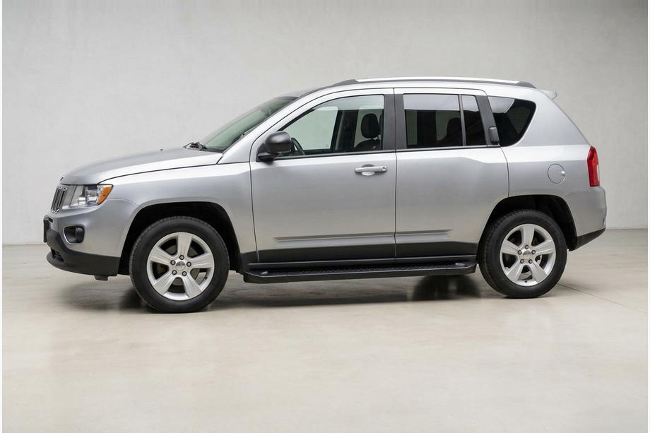 Jeep Compass 2006–2016 Sidosteg Allmond Black (2 st, aluminium) Image