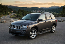 Jeep Compass 2006–2016 Sidosteg Bosphorus Black (2 st, aluminium) foto 1