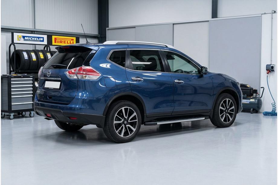 Nissan X-trail T32/Rogue 2014–2021 Sidosteg Duru (2 st, aluminium) Image