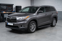 Toyota Highlander 2013–2019 Sidosteg Bosphorus Black (2 st, aluminium) foto 1