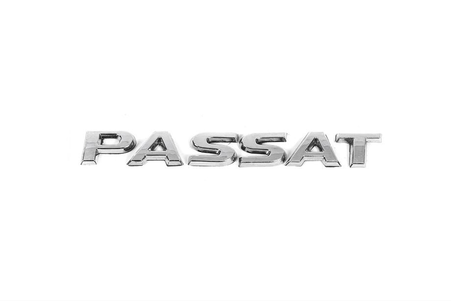 Volkswagen Passat B7 2012–2015 Passat-emblem Image