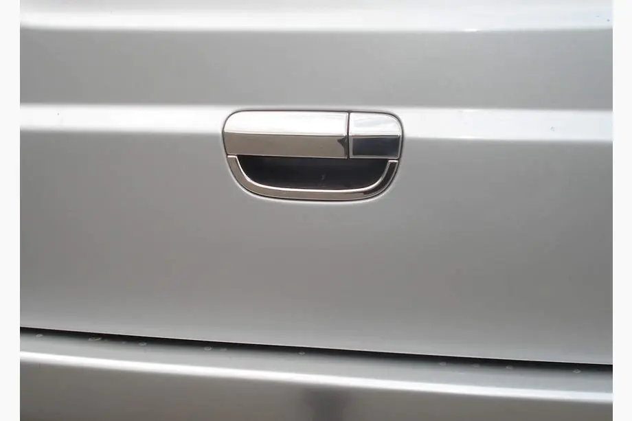 Mercedes Viano 2004–2014 Handtagskåpa för bakdörr (rostfritt stål) Image