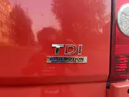 Volkswagen Crafter 2006–2016 TDI-emblem (kursiv) foto 2