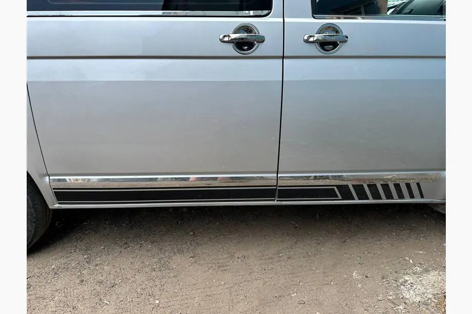Volkswagen T5 2010–2015 Skydd under dörrhandtag (rostfritt stål) Foto 5