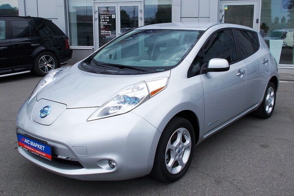Företaget «АІС» börjar importera Nissan Leaf-elbilar från USA till Ukraina
