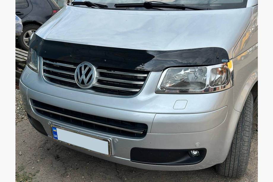 Volkswagen T5 Caravelle 2004–2010 Strålkastarlister fram (2 st, rostfritt stål) Foto 1