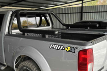 Nissan Navara/NP300 2016– Flakbåge (svart) foto 3