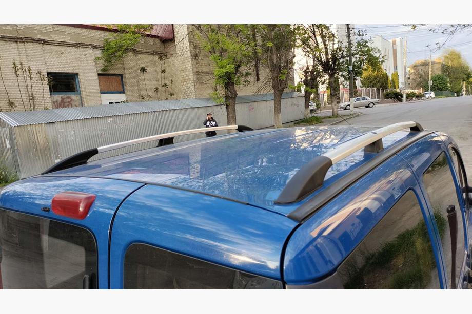 Fiat Doblo I 2005–2010 Kromade takrails Maxi-bas, plastfötter Image