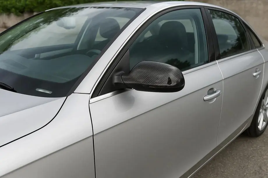 Audi A4 B8 2007–2015 Kolfiberspegelskåpor 2010-2015 (2 st, äkta kolfiber) Image
