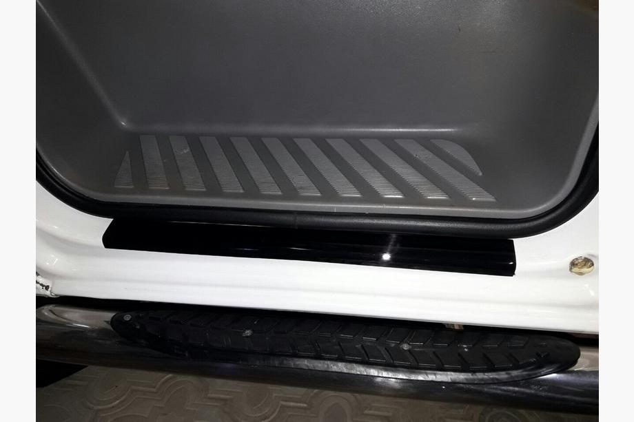 Volkswagen Crafter 2006–2016 Instegslister DDU (2 st., ABS) Foto 5