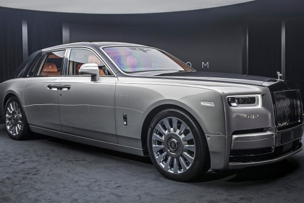 Rolls-Royce Phantom i åttonde generationen officiellt presenterad