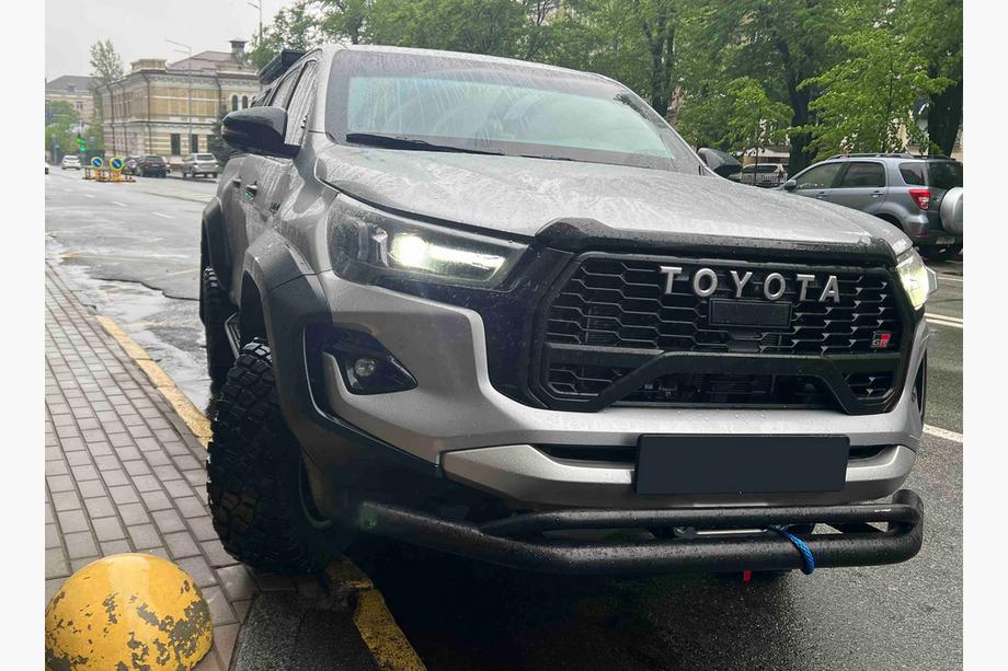 Toyota Hilux 2015– Främre dubbel frontbåge Vegas (2015-2020, svart, 76 mm) Image