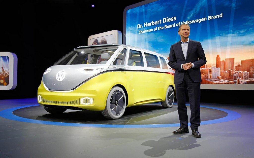 Volkswagens chef fruktar konkurrensen från Tesla