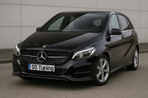Mercedes B-class W246 2011–2018 Frontgrill Diamond Black (2015-2018) foto 1