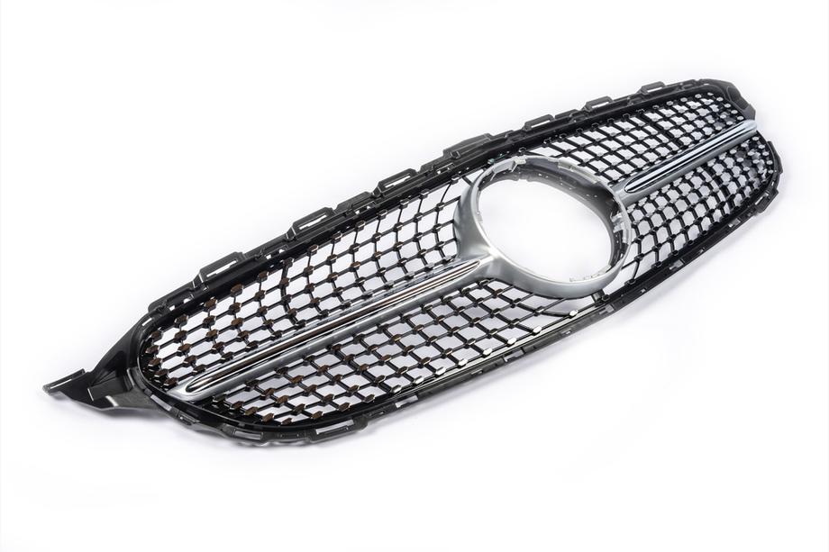 Mercedes C-class W205 2014–2021 Framgrill Diamond Silver (för Avantgarde/AMG-Line/C43 AMG) Foto 12