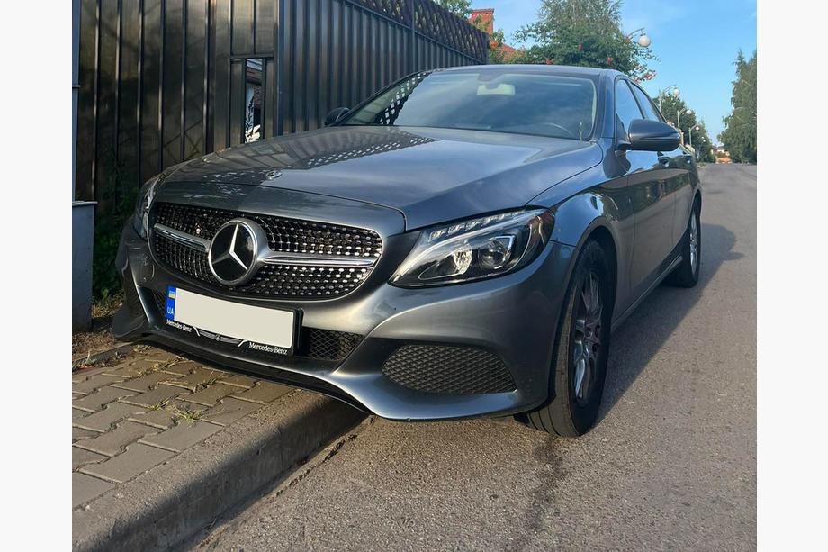 Mercedes C-class W205 2014–2021 Framgrill Diamond Silver (för Avantgarde/AMG-Line/C43 AMG) Foto 5