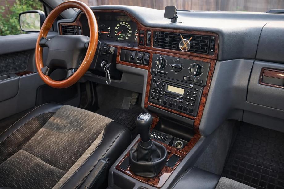 Volvo 850 1991–1997 Instrumentpanelinlägg (1993-1997) Image