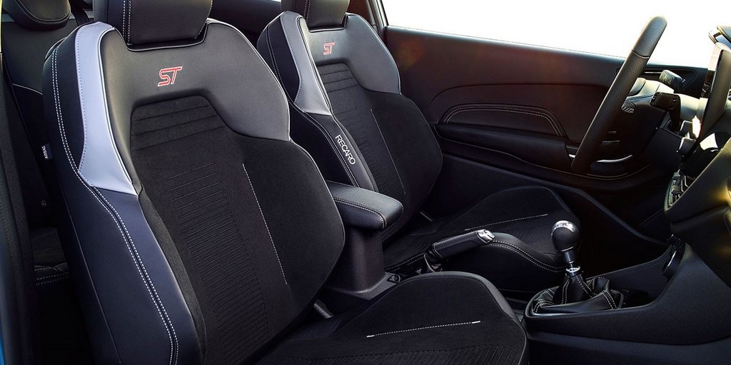 Bekanta dig med sportiga Ford Fiesta ST, modellår 2018