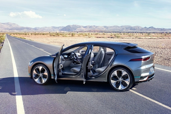 Ukrainare kan redan förhandsbeställa elbilen Jaguar I-PACE Foto 1
