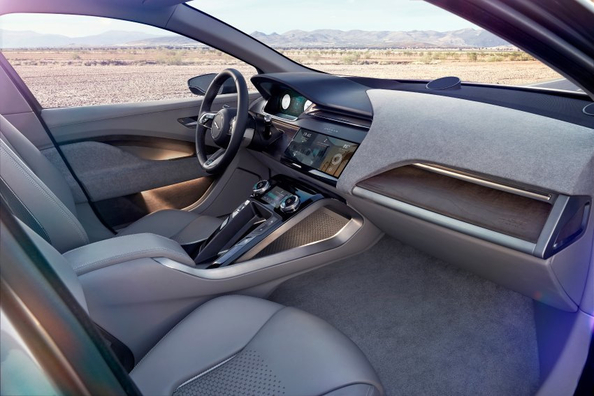 Ukrainare kan redan förhandsbeställa elbilen Jaguar I-PACE Foto 4