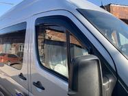 Mercedes Sprinter W906 2006–2018 Självhäftande fönsterdeflektorer (2 st, Niken) foto 5