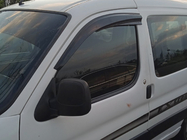Citroen Berlingo 1996–2008 Vindavvisare för sidorutor (2 st, Sunplex Sport) foto 3